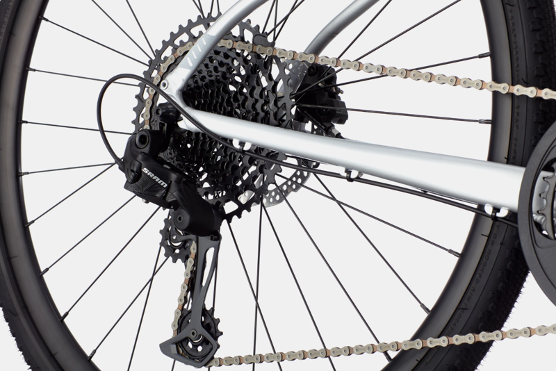 2021 Cannondale Quick CX 1 Womens Road Bike in Silver -3